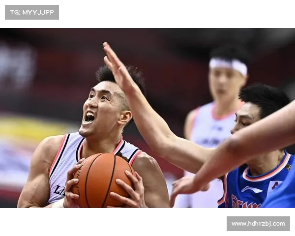 张庆鹏执教首战胜利 天津男篮焕发新生力量迎来新篇章 张庆鹏执教首战胜利 天津男篮焕发新生力量迎来新篇章